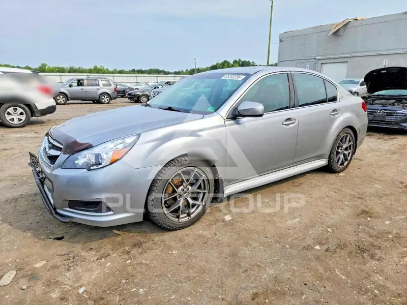 2011 Subaru Legacy фото