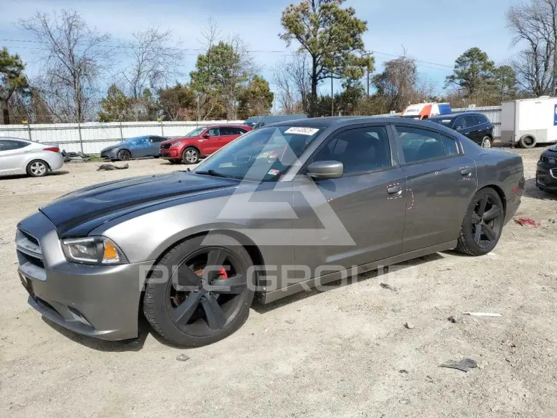 2011 Dodge CHARGER photo