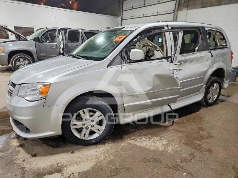 2011 Dodge CARAVAN фото