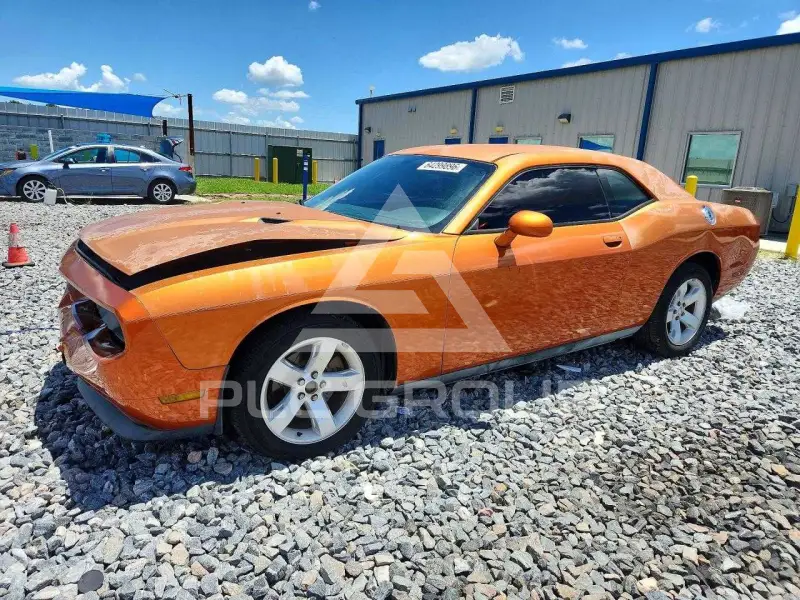 2011 Dodge CHALLENGER photo