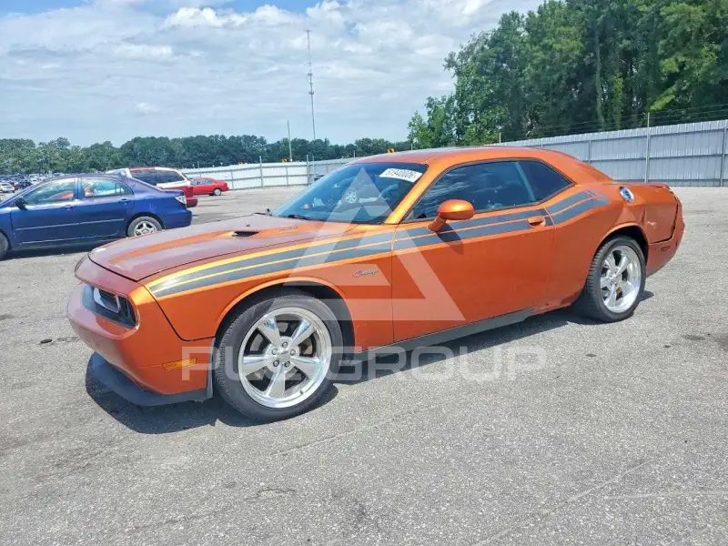 2011 Dodge CHALLENGER фото