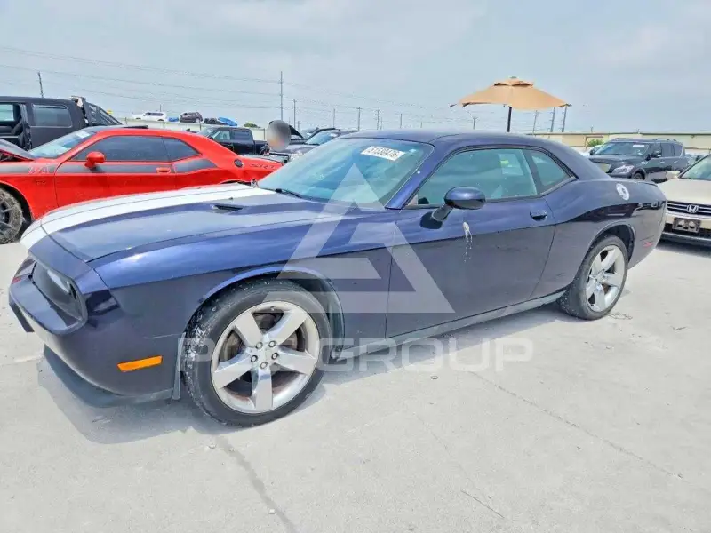 2011 Dodge CHALLENGER фото