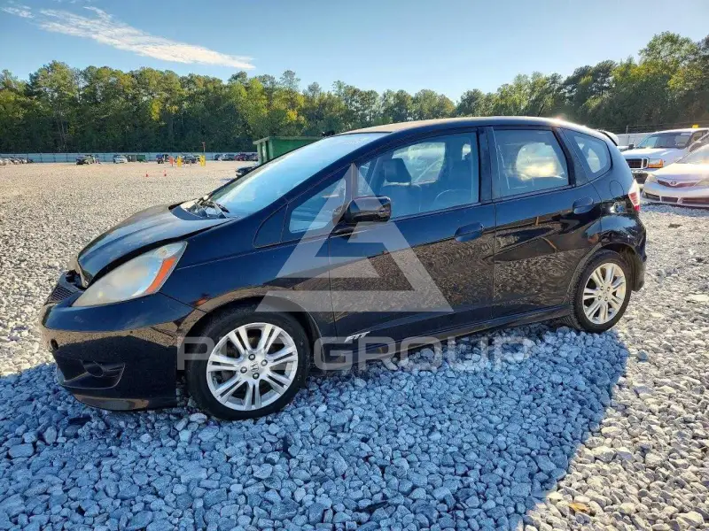 2011 Honda FIT photo
