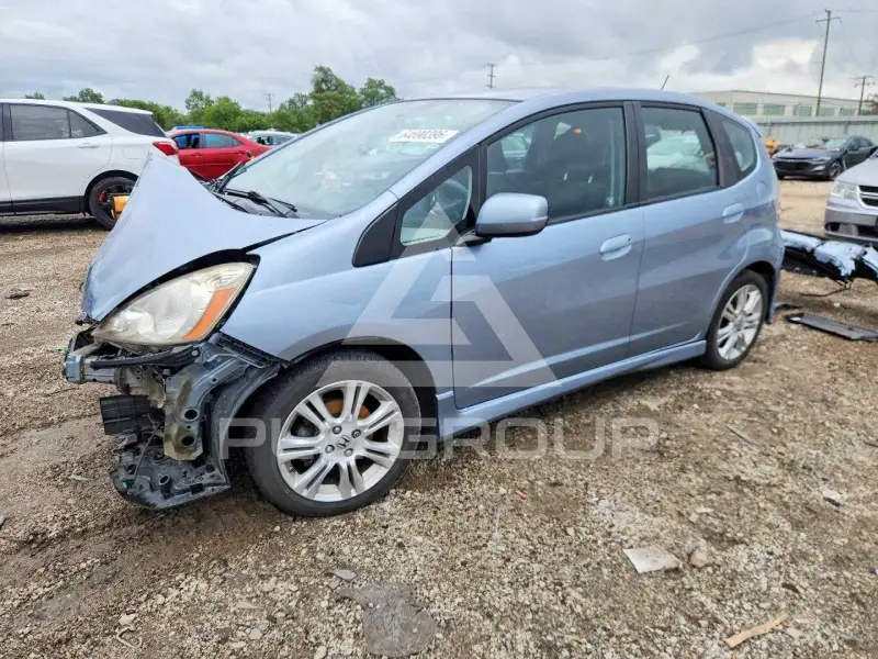 2011 Honda FIT photo