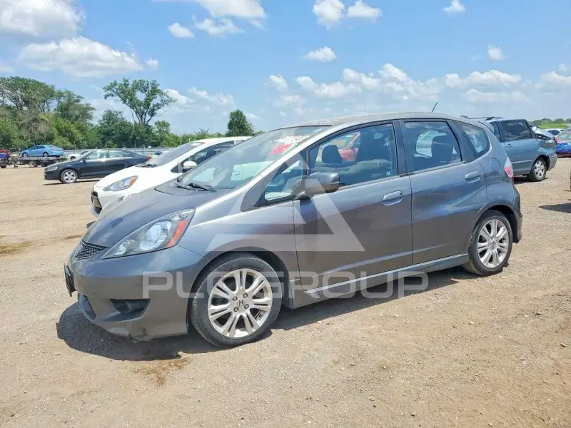 2011 Honda FIT photo