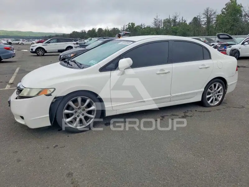 2011 Honda CIVIC фото