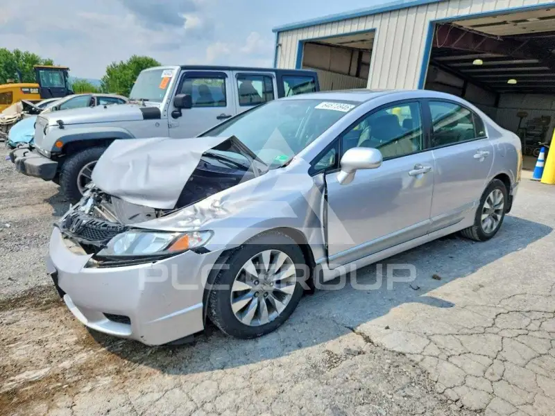 2011 Honda CIVIC фото