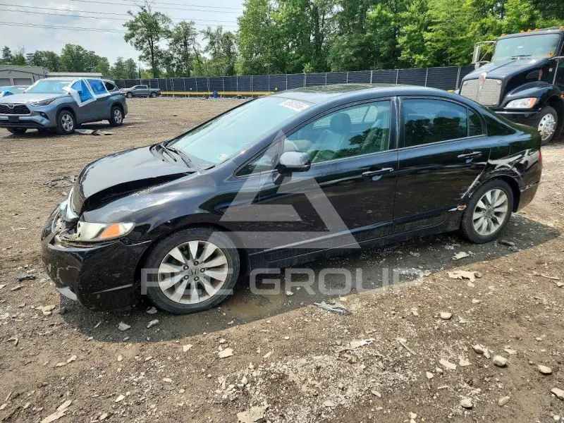 2011 Honda CIVIC фото