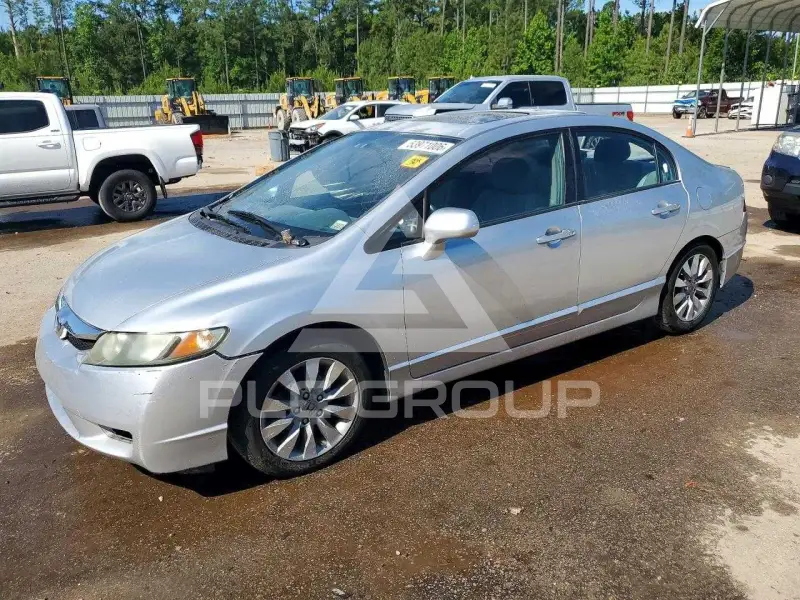 2011 Honda CIVIC фото