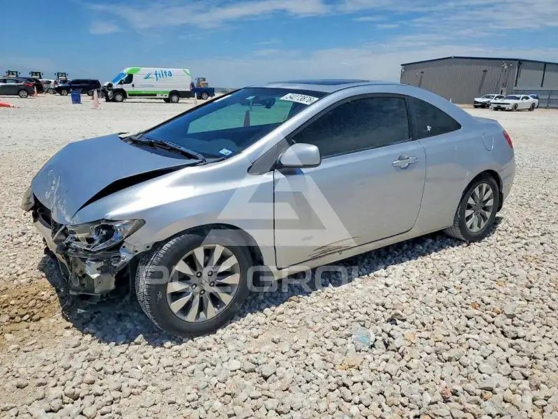 2011 Honda CIVIC photo