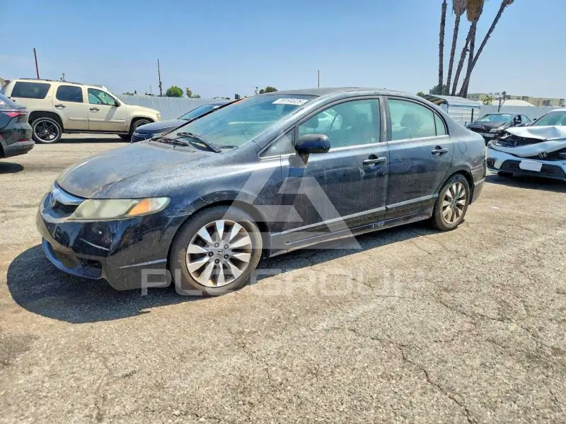 2011 Honda CIVIC фото