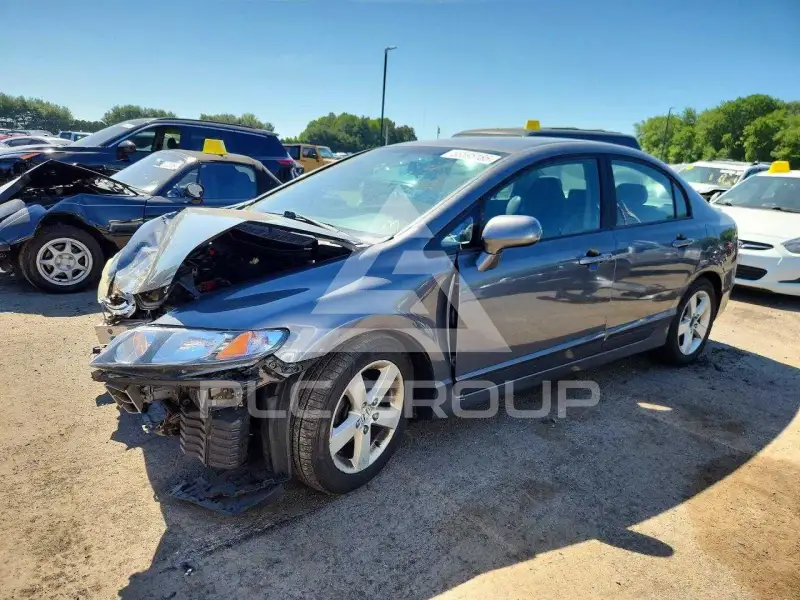 2011 Honda CIVIC photo