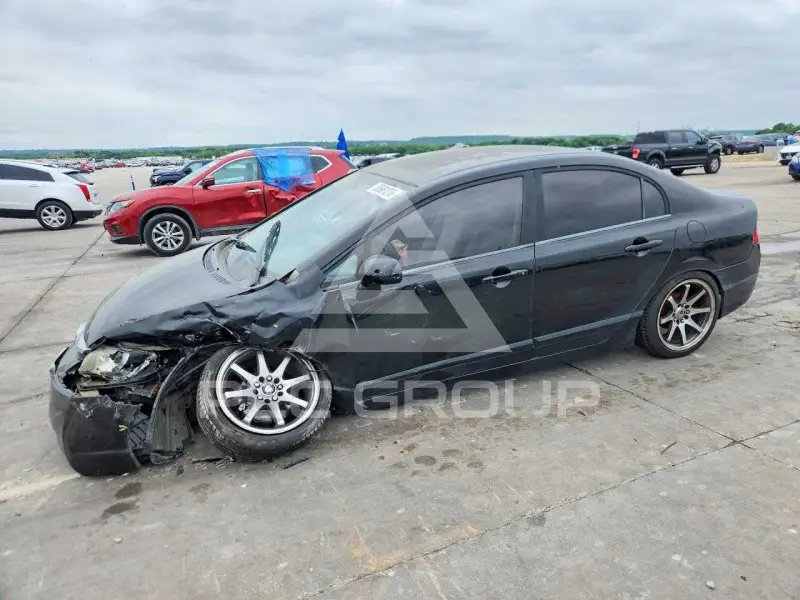 2011 Honda CIVIC фото