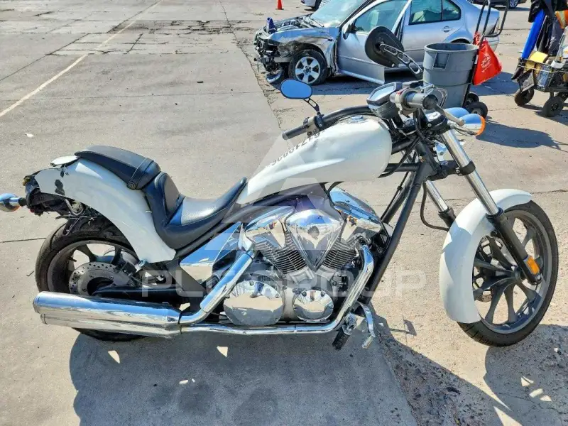 2011 Honda VT photo