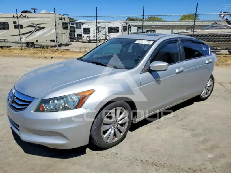 2011 Honda Accord фото
