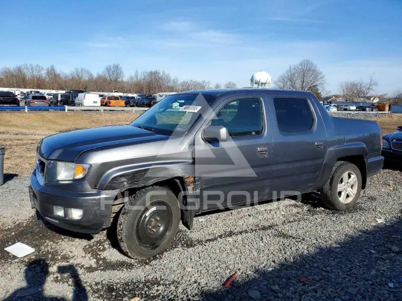 2011 Honda RIDGELINE photo