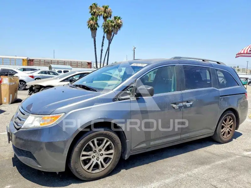 2011 Honda ODYSSEY фото