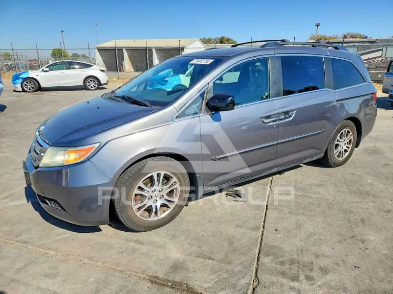 2011 Honda ODYSSEY photo