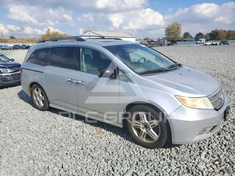 2011 Honda ODYSSEY фото