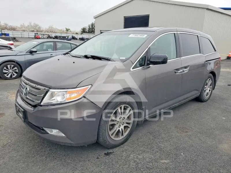 2011 Honda ODYSSEY фото