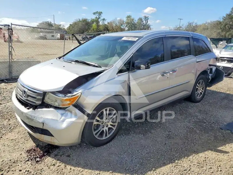 2011 Honda ODYSSEY фото