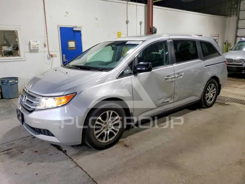 2011 Honda ODYSSEY фото