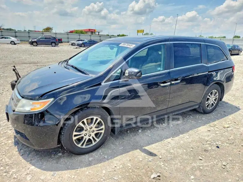 2011 Honda ODYSSEY photo