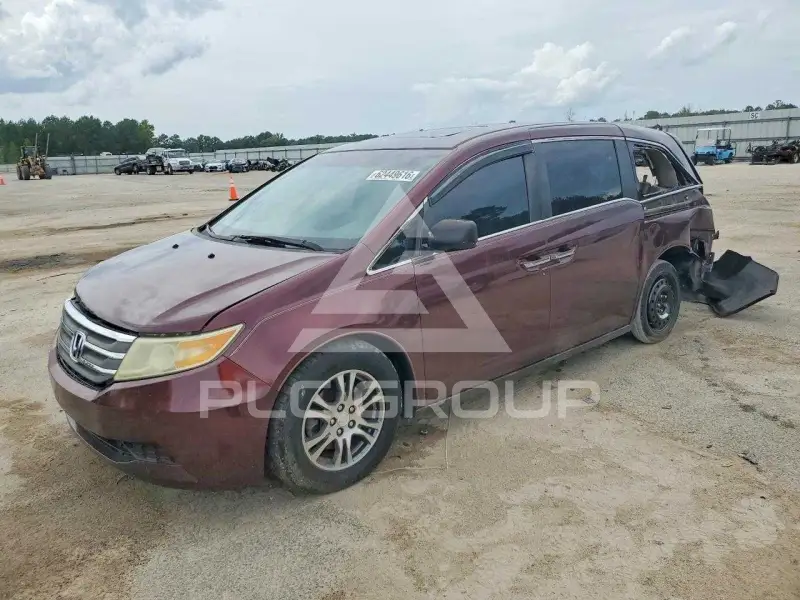 2011 Honda ODYSSEY фото