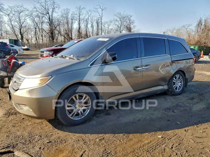 2011 Honda ODYSSEY фото