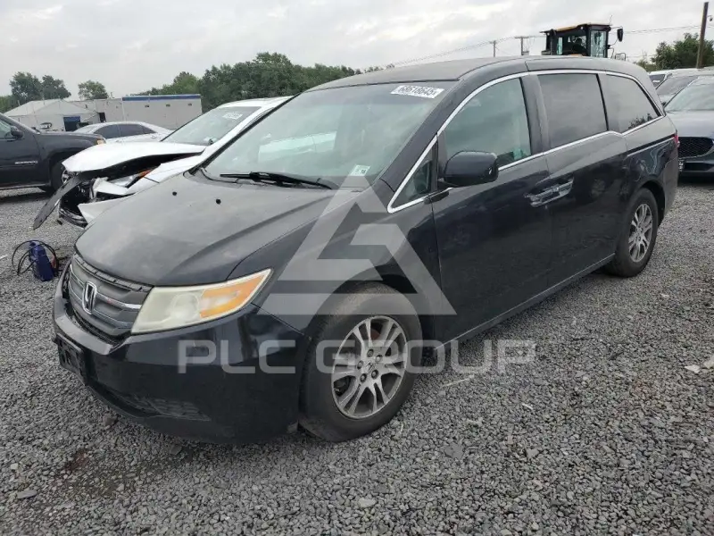 2011 Honda ODYSSEY photo