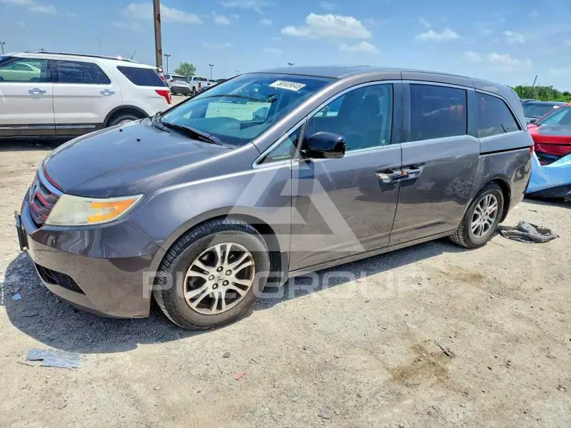 2011 Honda ODYSSEY фото