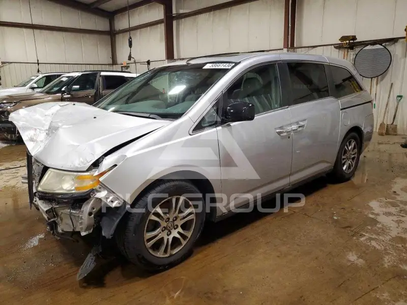 2011 Honda ODYSSEY фото