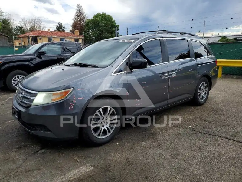 2011 Honda ODYSSEY фото