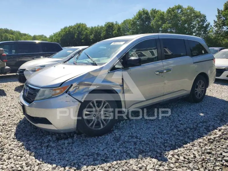 2011 Honda ODYSSEY фото