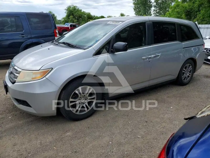 2011 Honda ODYSSEY фото