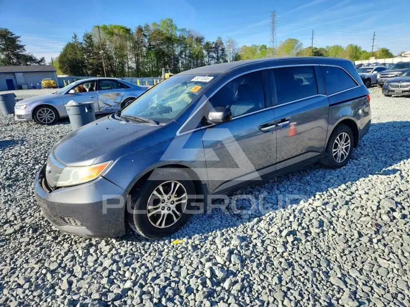 2011 Honda ODYSSEY photo