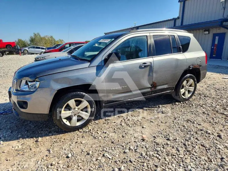 2011 Jeep COMPASS фото