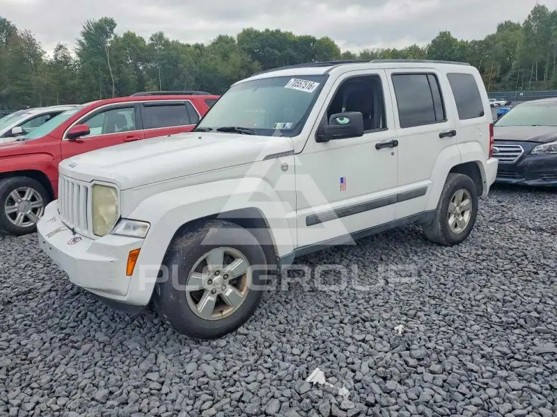 2011 Jeep LIBERTY фото