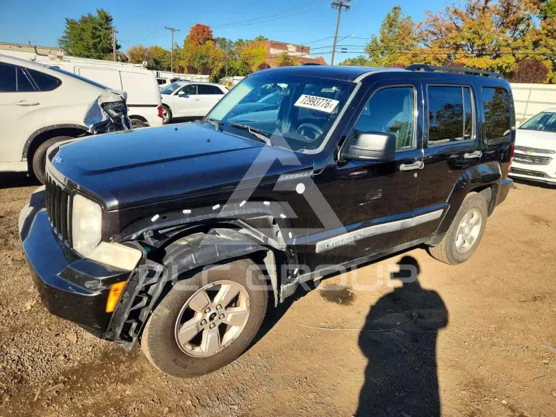 2011 Jeep LIBERTY фото