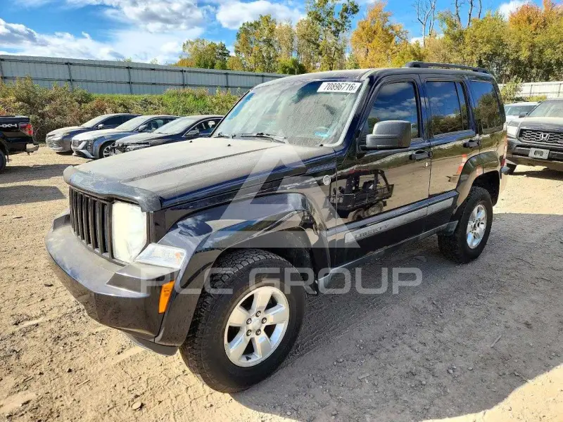 2011 Jeep LIBERTY фото