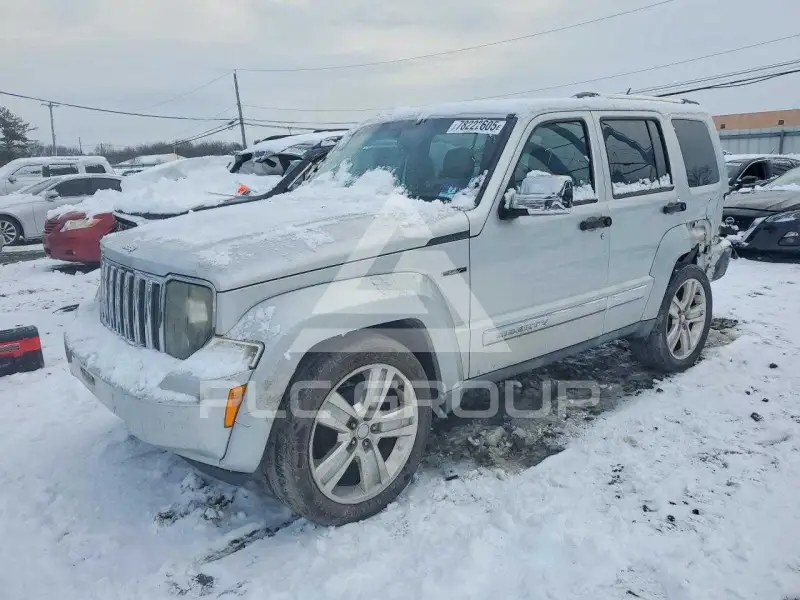 2011 Jeep LIBERTY фото