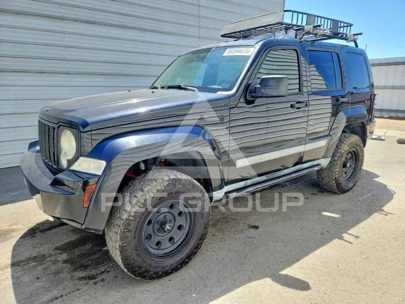 2011 Jeep LIBERTY фото