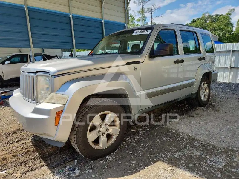 2011 Jeep LIBERTY фото
