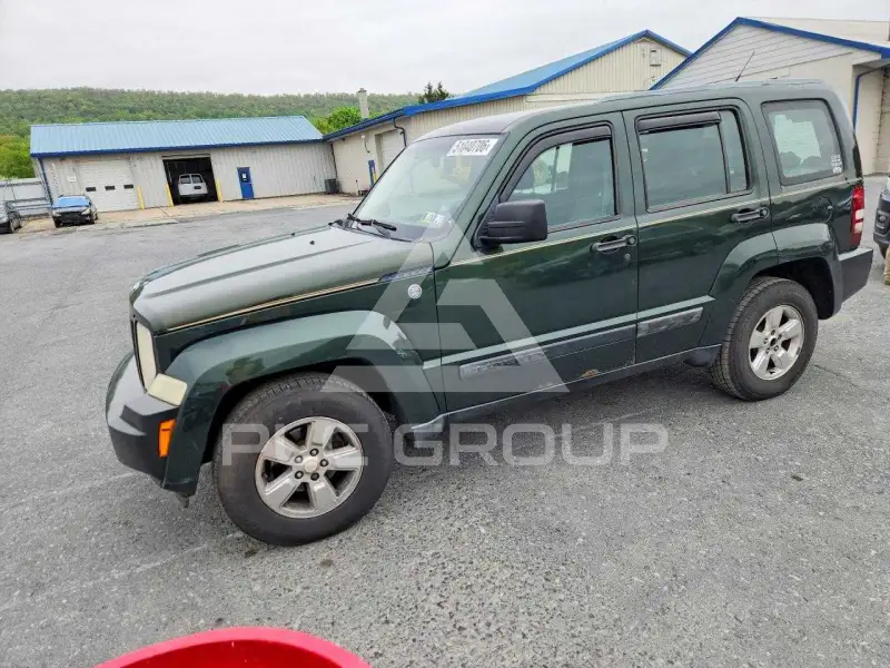 2011 Jeep LIBERTY photo