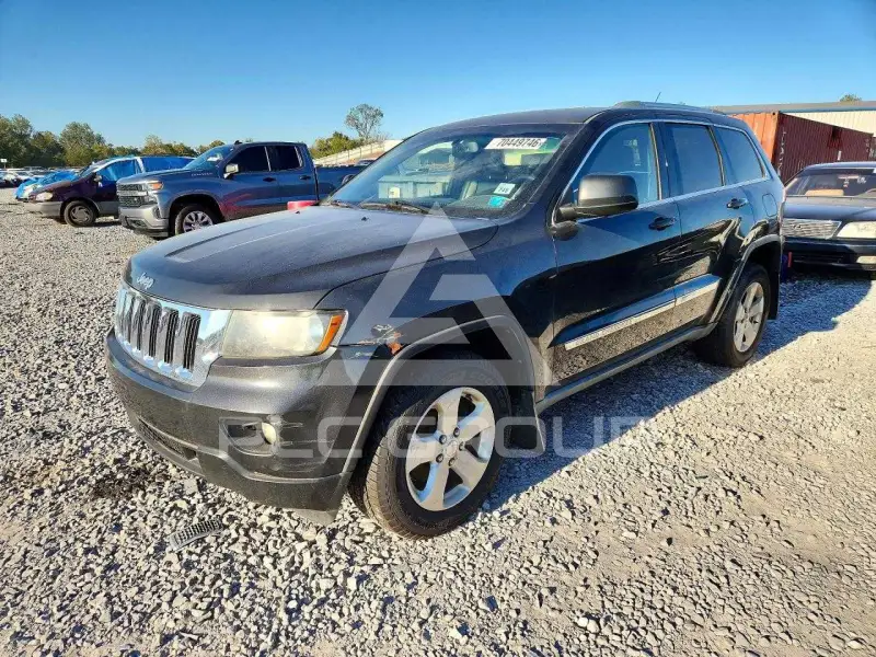 2011 Jeep CHEROKEE photo