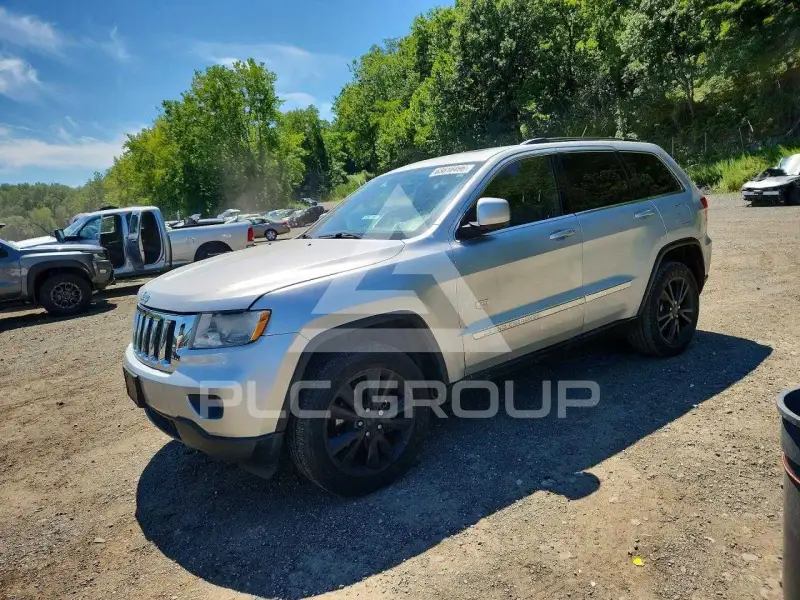 2011 Jeep CHEROKEE фото