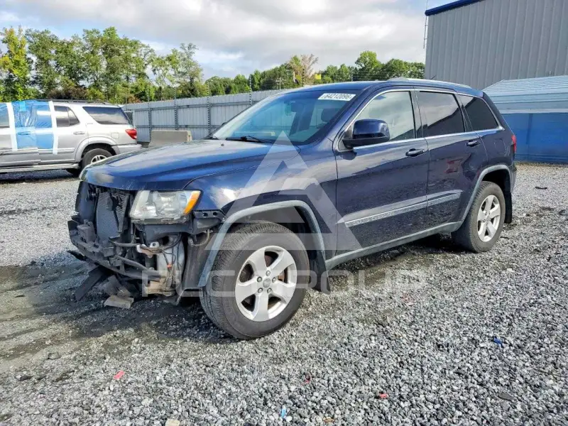 2011 Jeep CHEROKEE фото