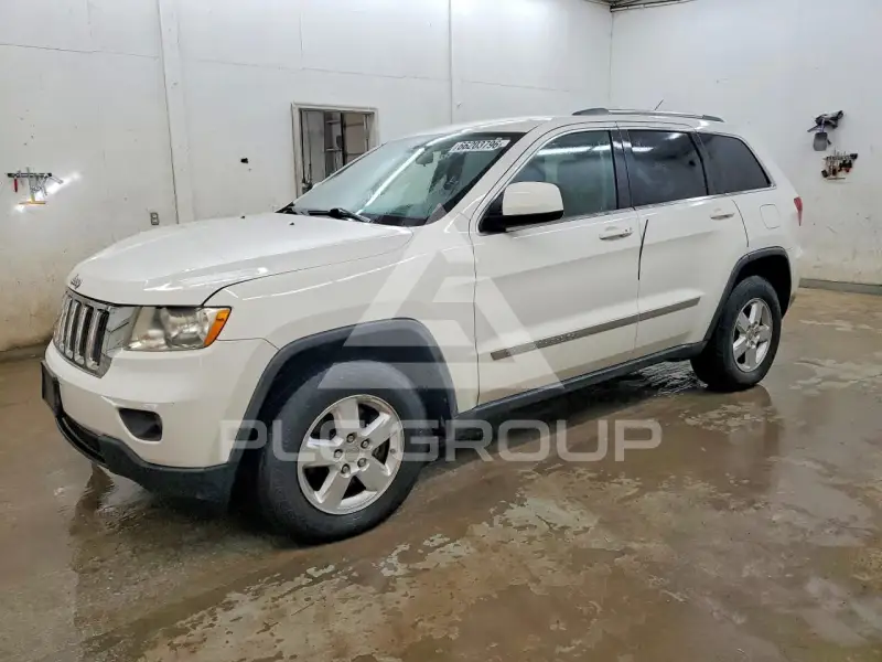 2011 Jeep CHEROKEE photo