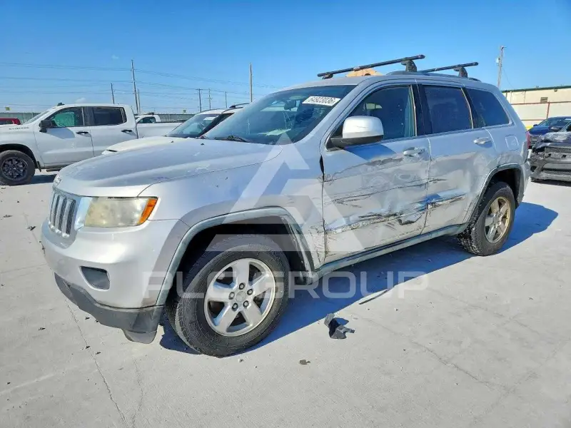 2011 Jeep CHEROKEE photo