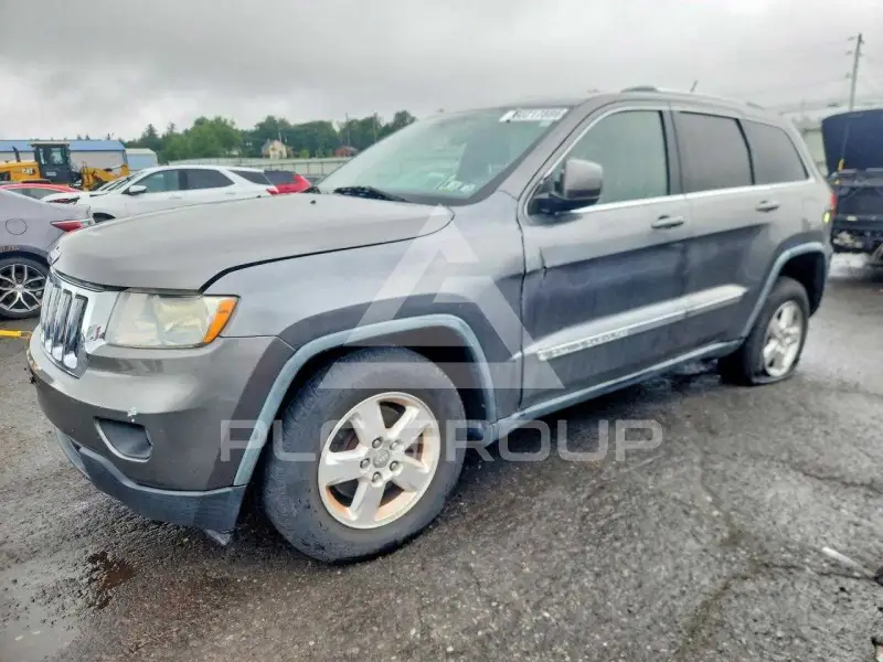 2011 Jeep CHEROKEE photo